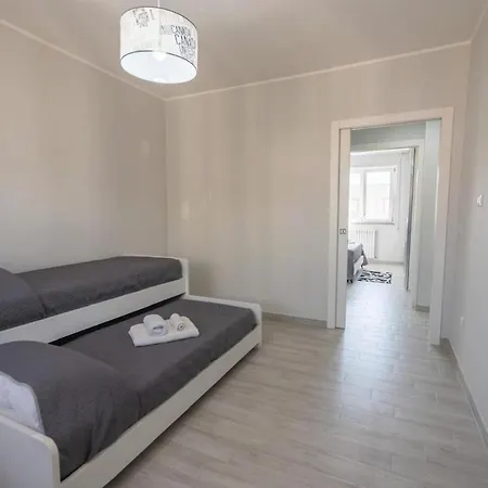 Апартаменты La Dimora Di Elidea Бриндизи